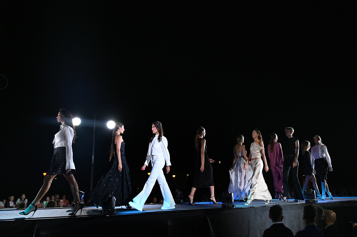 Sfilata di Moda L’Haute Couture sartorialità luxury Prêt-à-porter