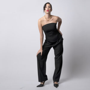 Pantalone nero in lana con pinces